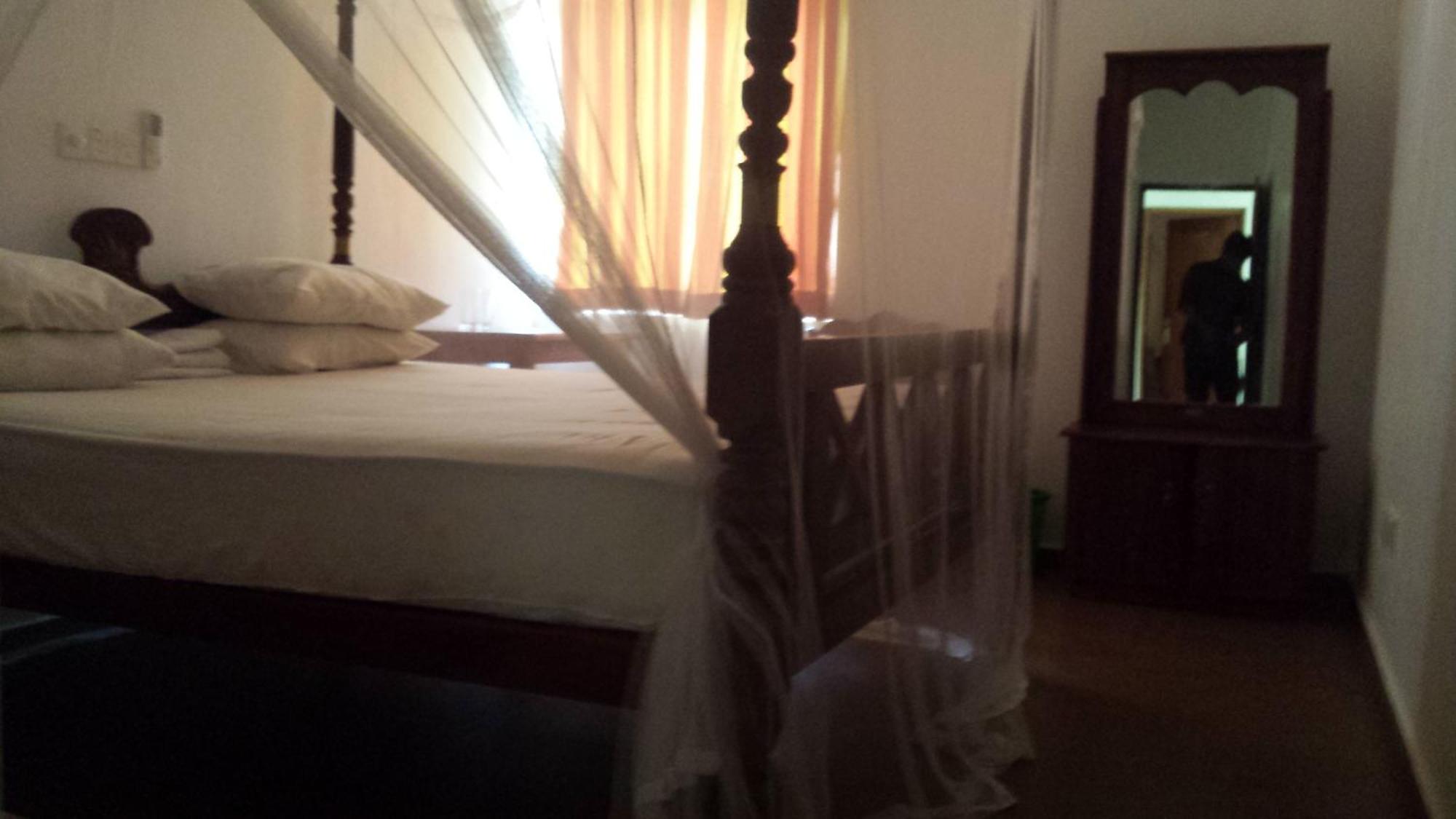 Nooit Gedacht Holiday Resort Unawatuna Chambre photo