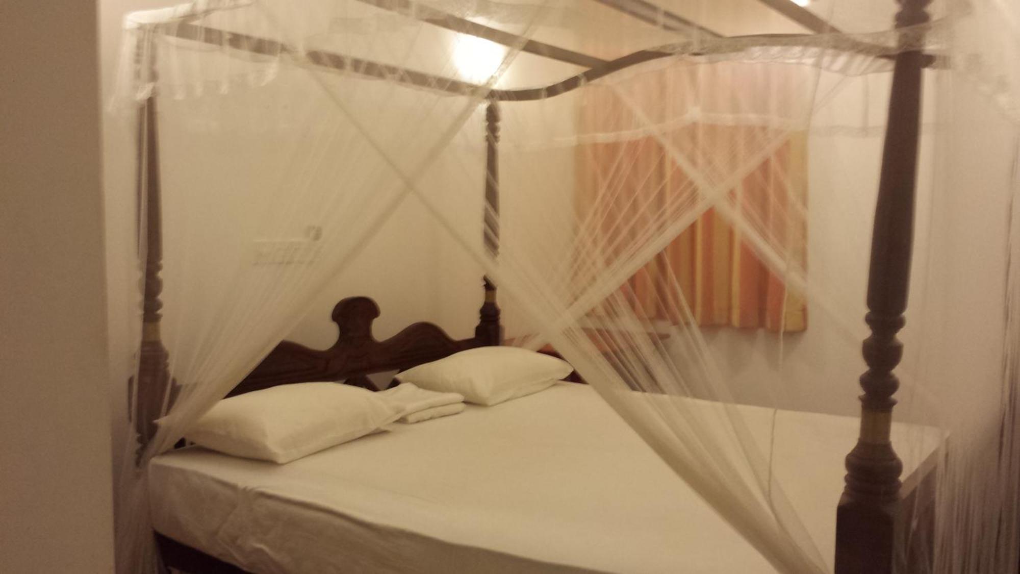 Nooit Gedacht Holiday Resort Unawatuna Chambre photo