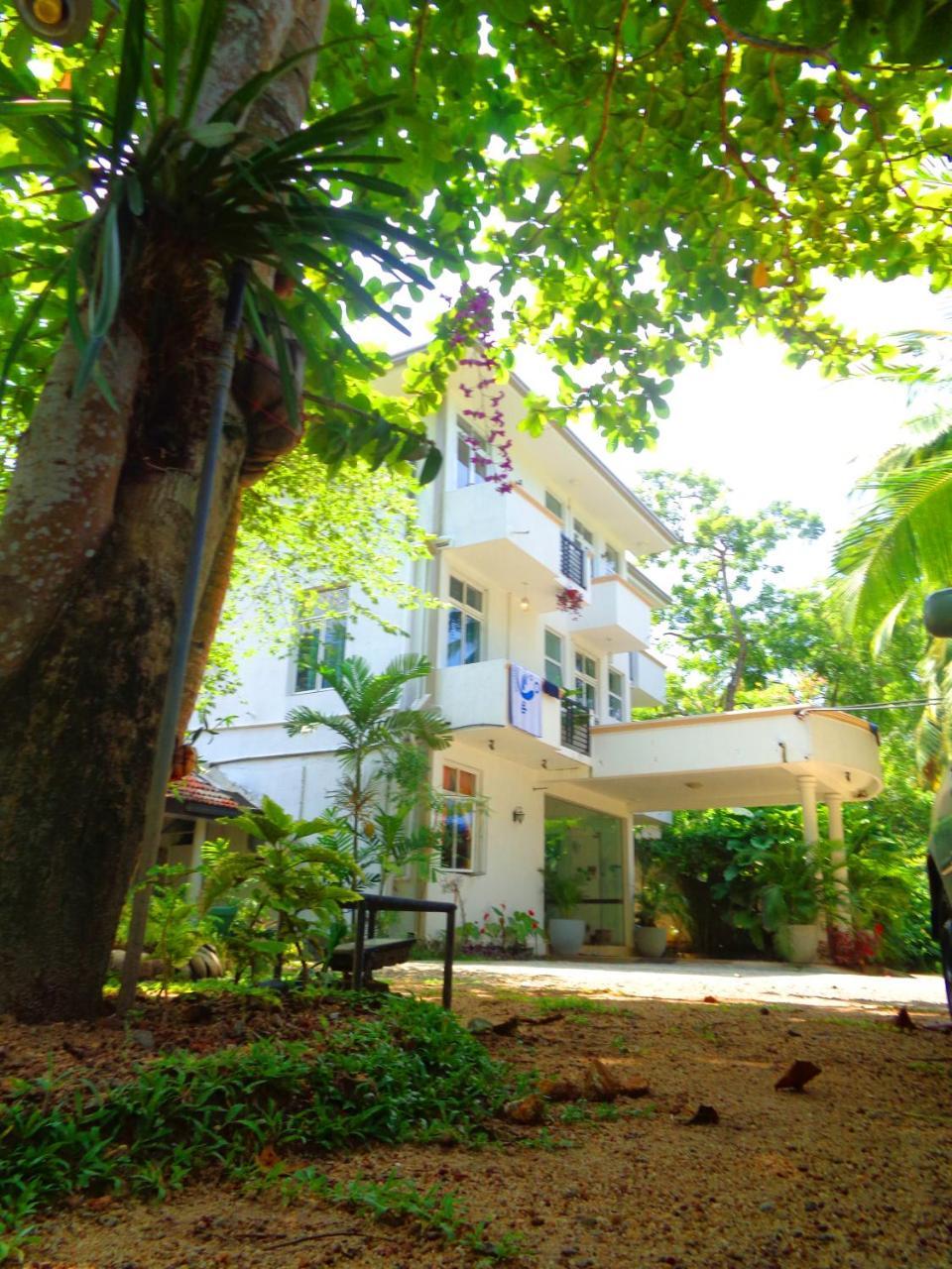 Nooit Gedacht Holiday Resort Unawatuna Extérieur photo